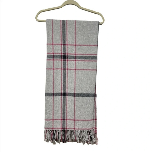 New with tags Tessilechiti Blanket Scarf Made in Italy 🇮🇹 Plaid Warm Comfy - Picture 1 of 9